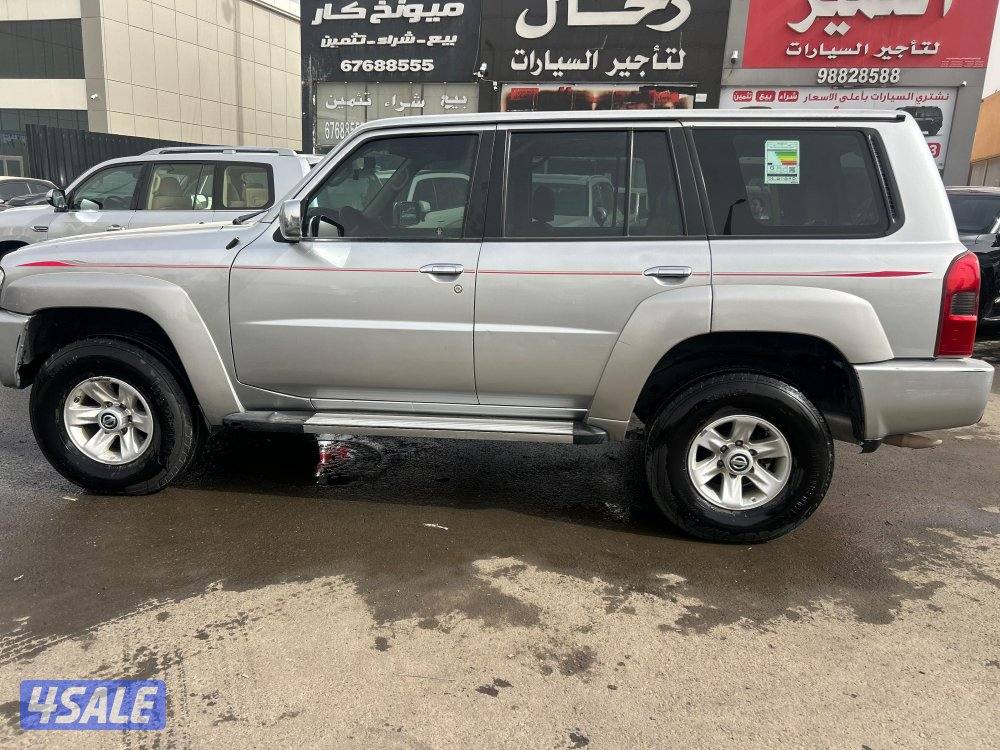 نيسان باترول سفارى
موديل 2017
ماشى 190.000 k.m 
وارد البابطين .3