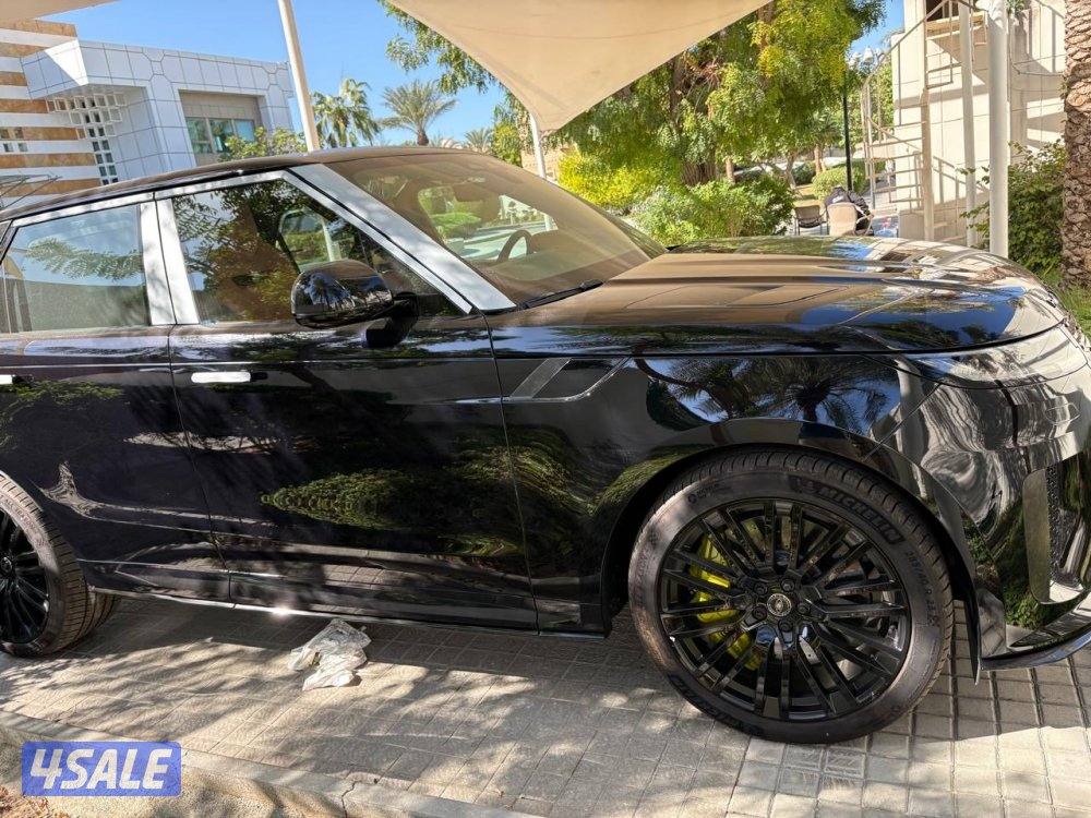 رنج روفر ٢٠٢٥ SV5