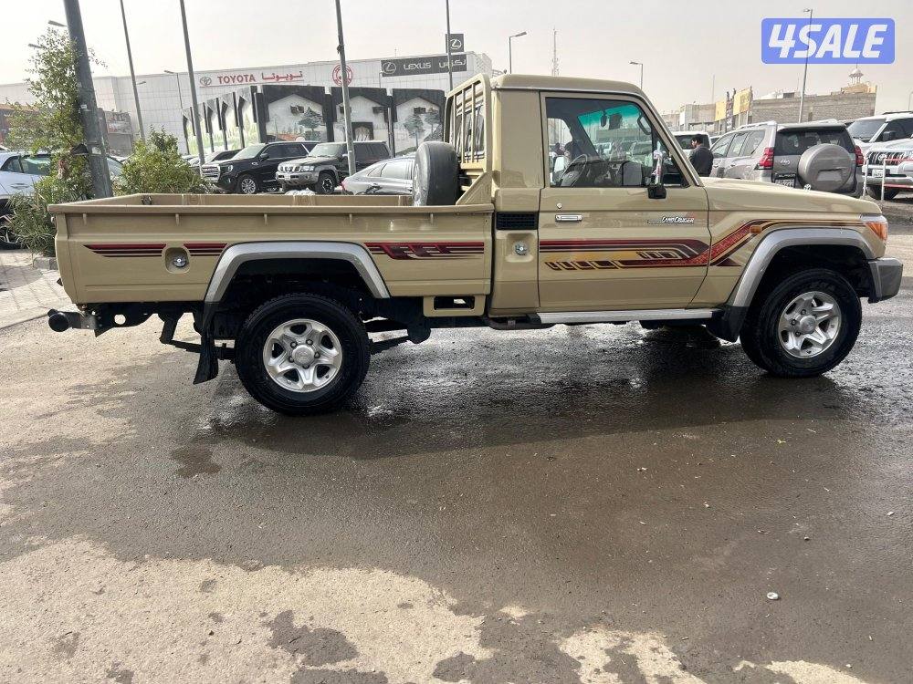 تويوتا لاند كروزر شاص LX .V6
موديل 2021
ماشى 91.000 k.m3