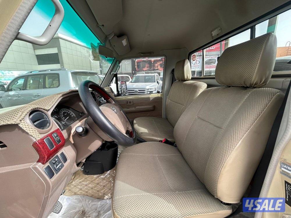 تويوتا لاند كروزر شاص LX .V6
موديل 2021
ماشى 91.000 k.m7