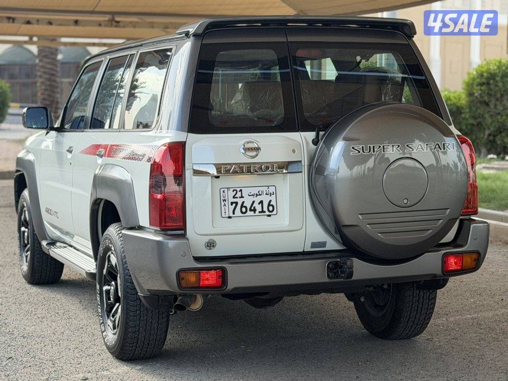 بحاله نادره عداد 8 كيلو فقط صبغ الوكاله3