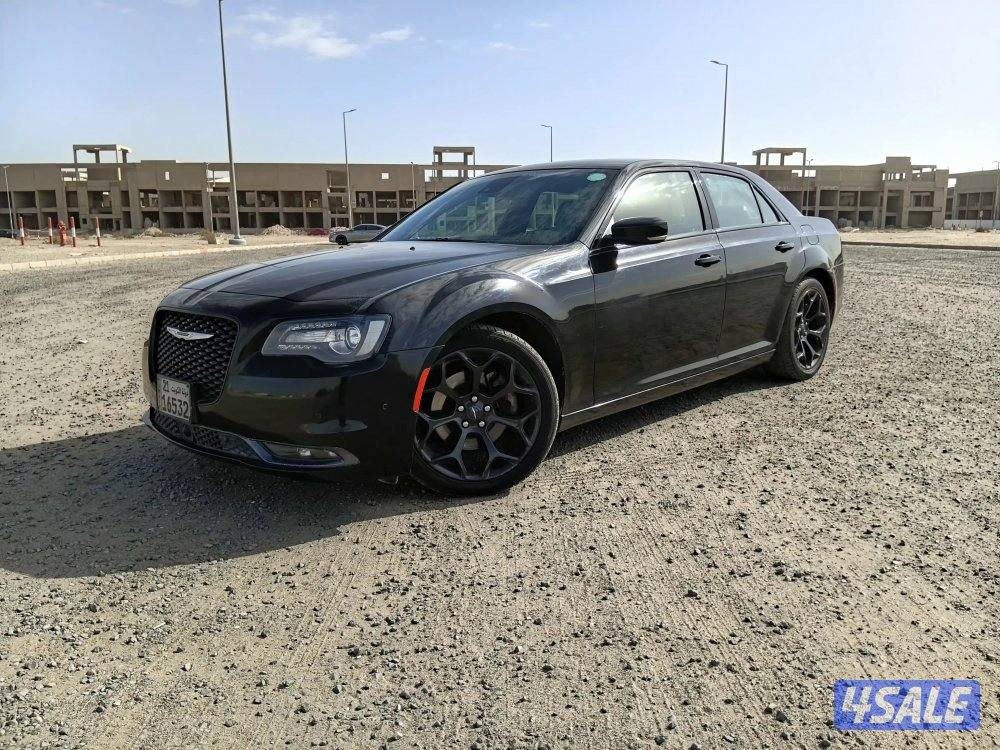 كرايزلر 300S موديل 2021 ماشي 98 الف كم شرط الفحص قير مكينة شاصي3