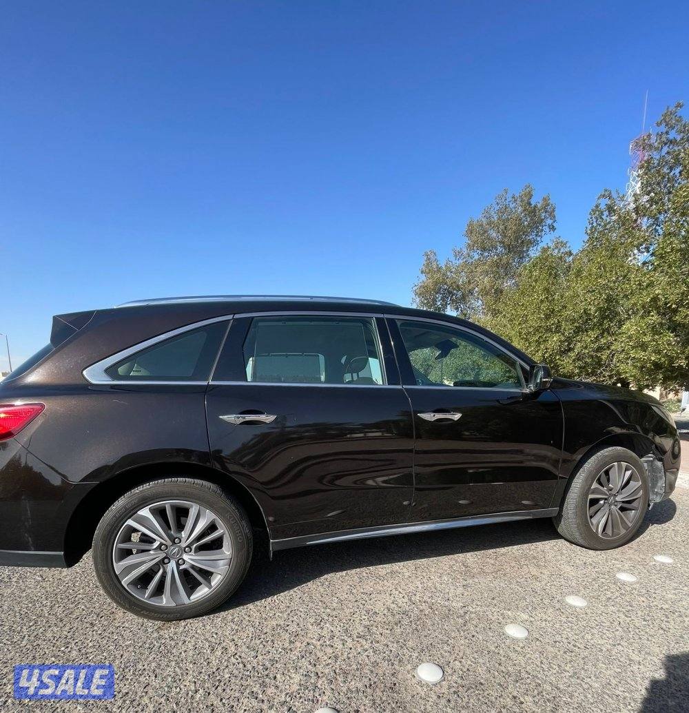 2018 Acura MDX 3.5L V6 engine with AWD, with Technology package4