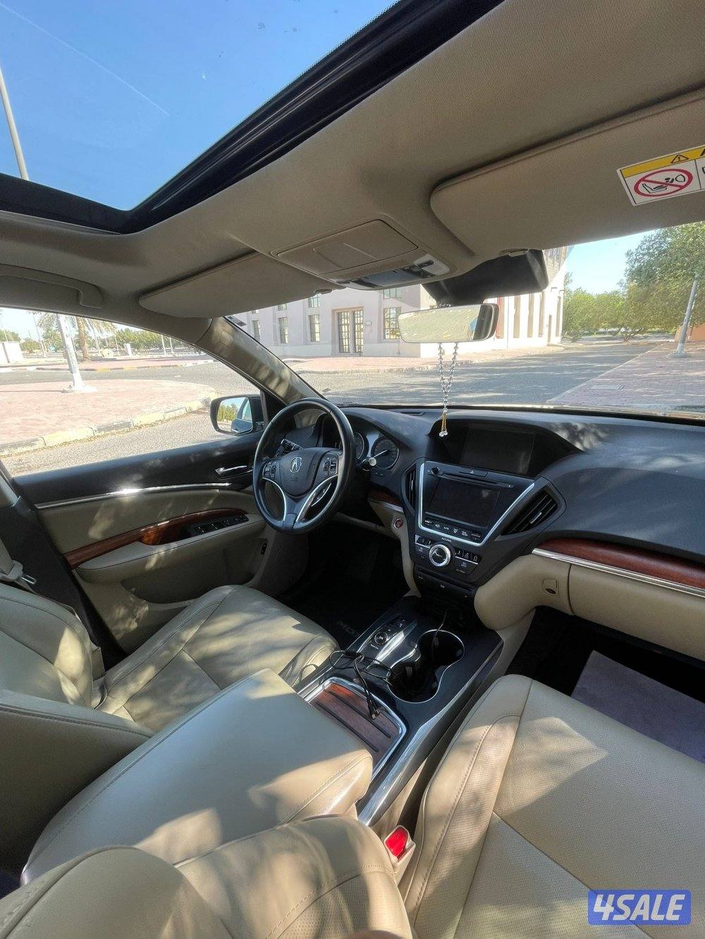 2018 Acura MDX 3.5L V6 engine with AWD, with Technology package8