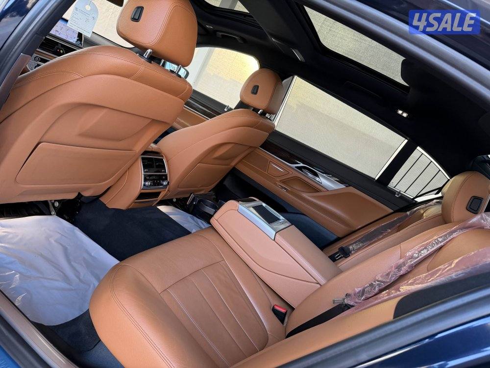 للبيع بي ام 730LIشرط الفحص باالكامل 20197