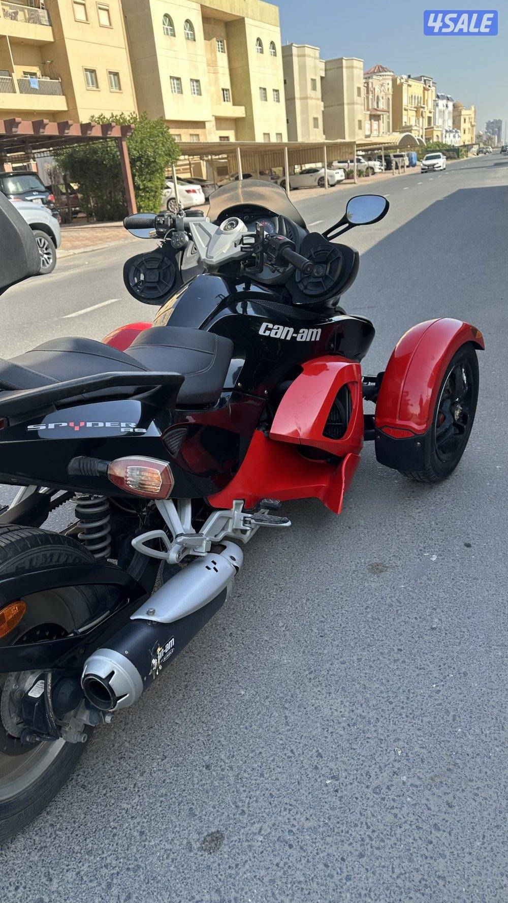 كانام سبايدر RS قير عادي3