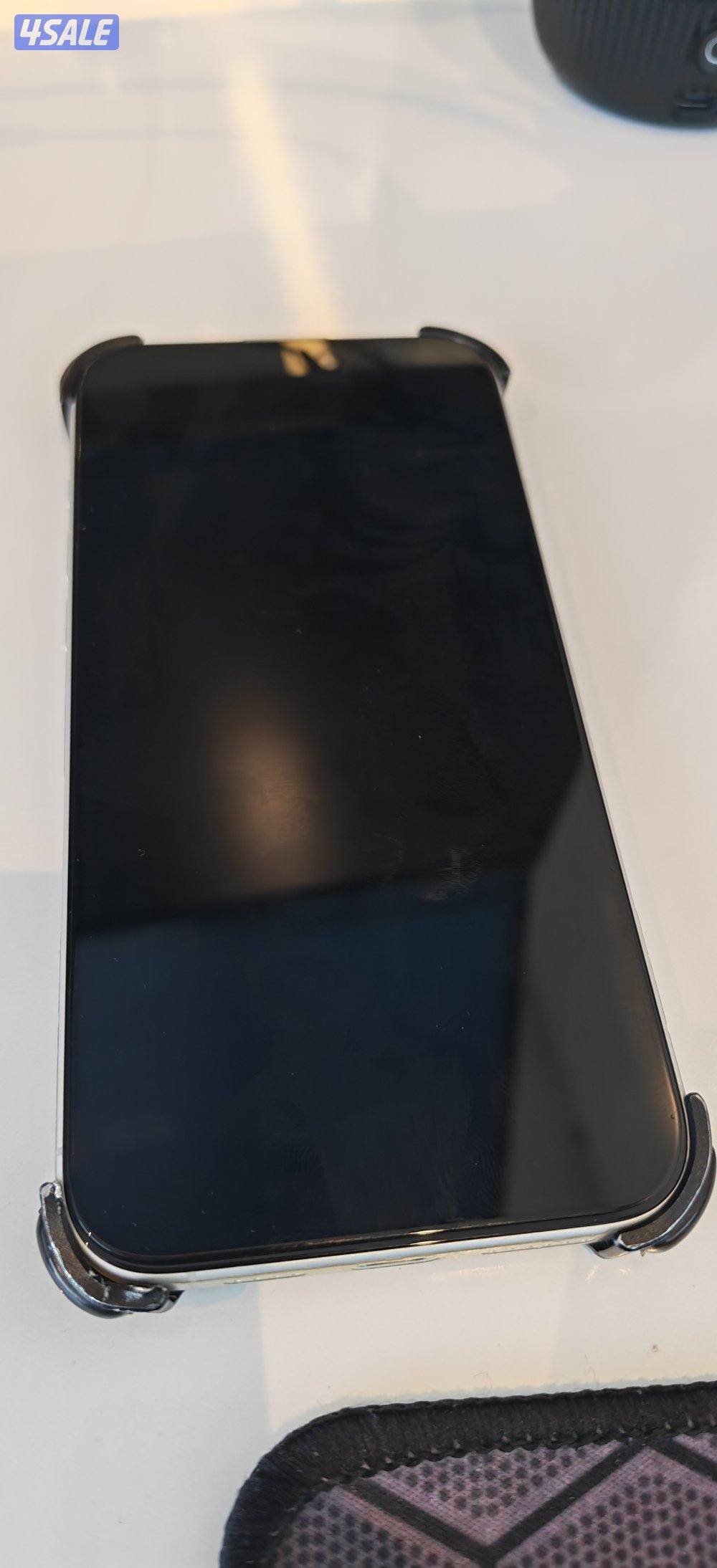 iPhone 16 Plus 512GB battery 100% white under warranty1