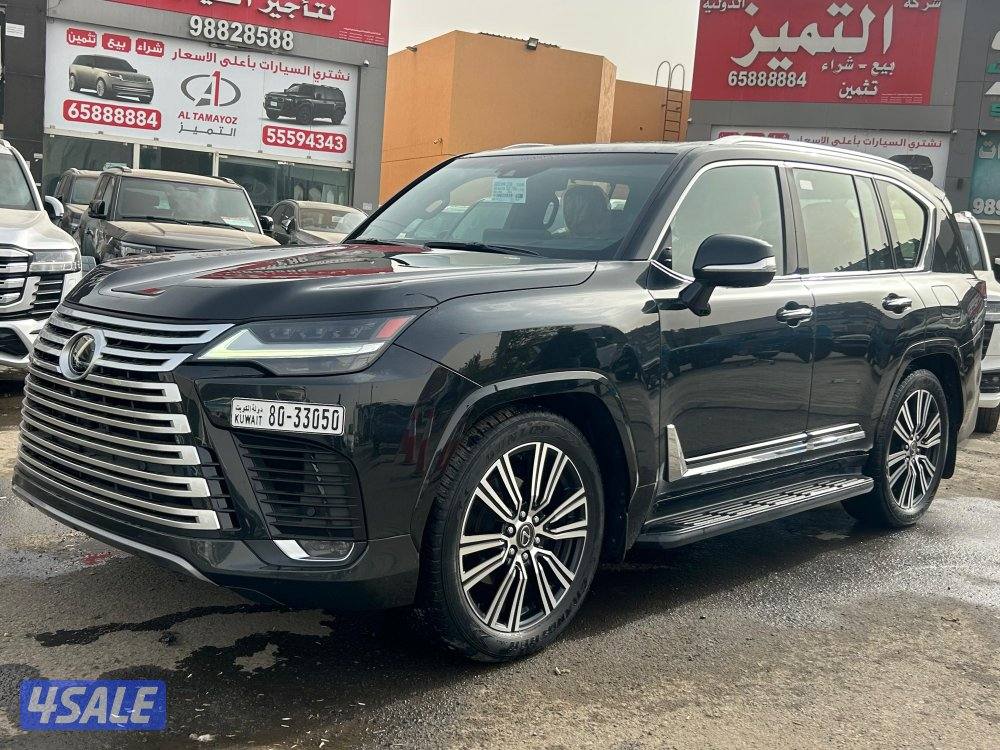 لكزس LX600 درجة اولى 
twinturbo .V6
موديل 20248