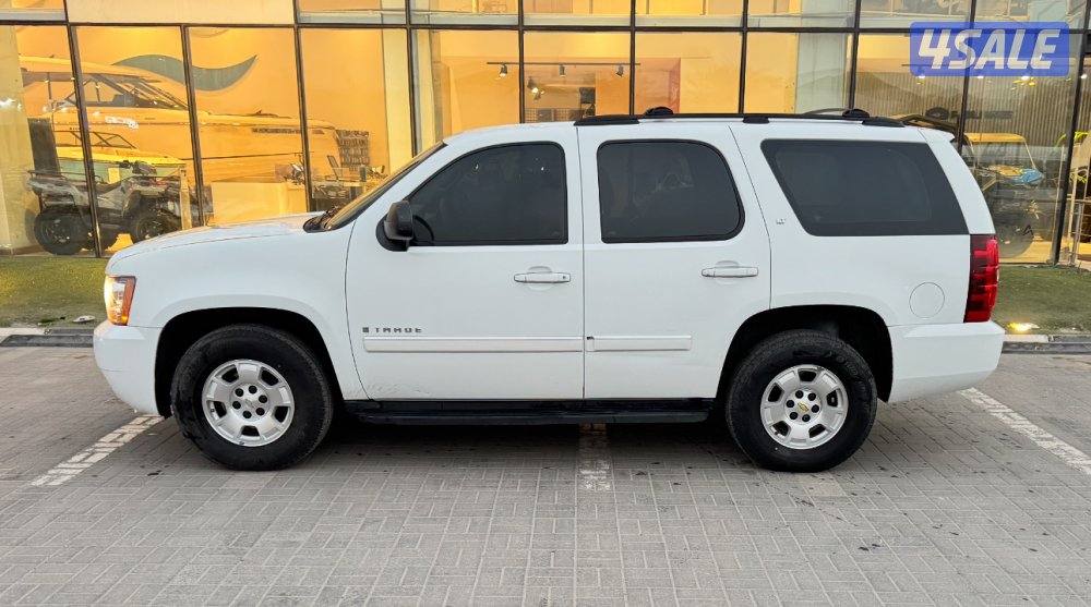 شيفروليه تاهو LT موديل 2009 بحاله ممتازه شرط الفحص4