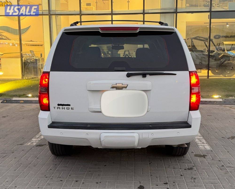 شيفروليه تاهو LT موديل 2009 بحاله ممتازه شرط الفحص5