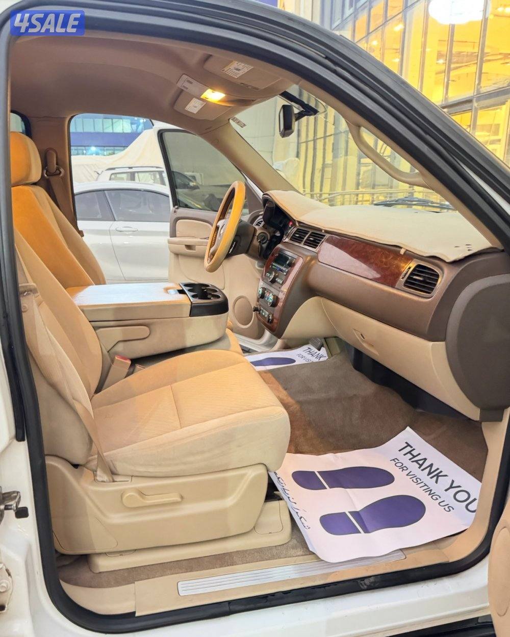 شيفروليه تاهو LT موديل 2009 بحاله ممتازه شرط الفحص11