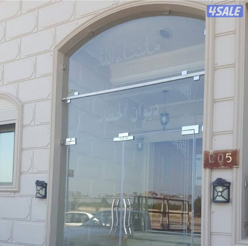 فني زجاج ومرايا وسكريت وبلاستك15