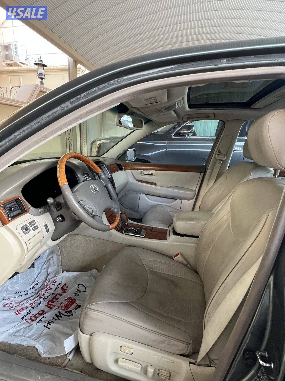 للبيع لكزس Ls4303