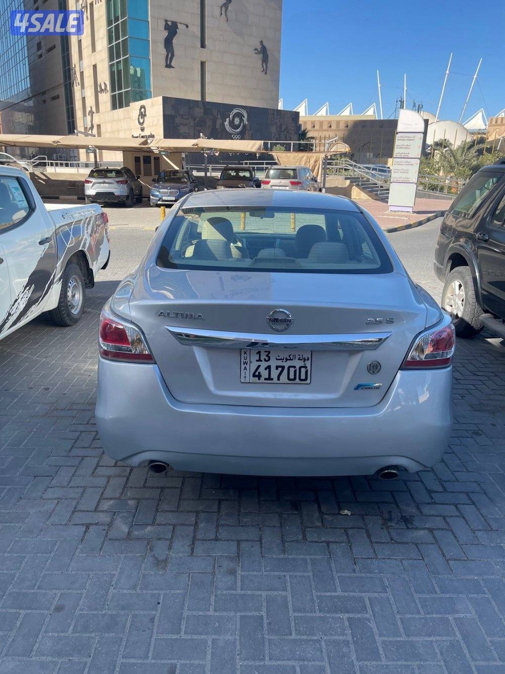 للبيع نيسان التيما 20152