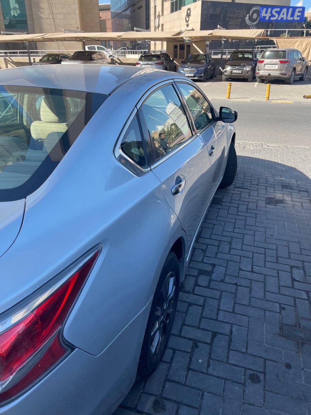 للبيع نيسان التيما 20153