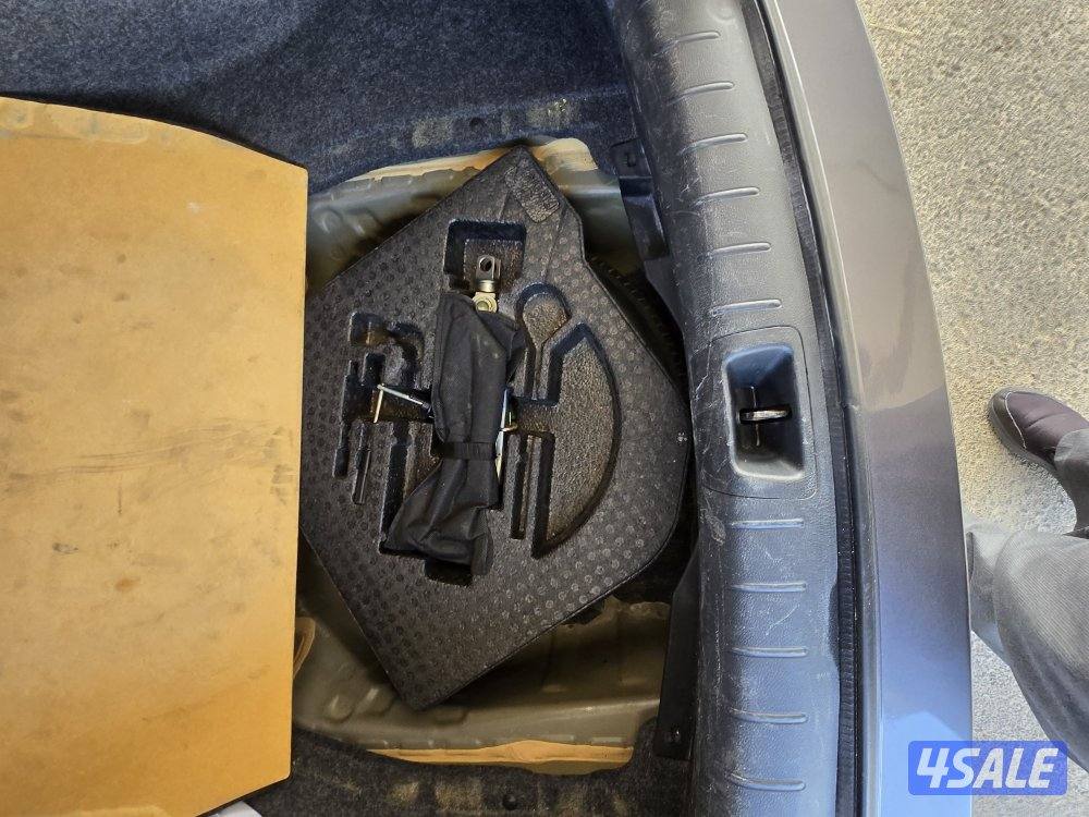 للبيع هوندا أكورد باب واحد موديل 2014 كامل مواصفات 6 سلندر شرط فحص7