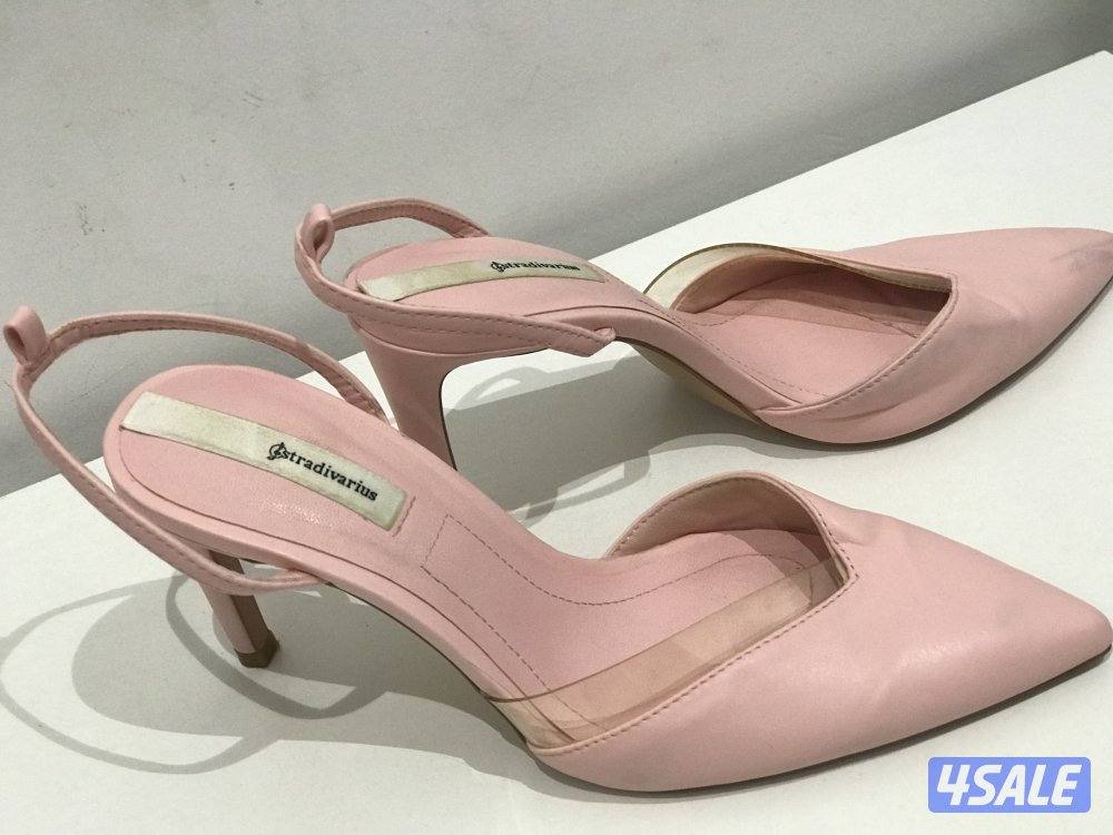 أحذية وكعوب ب الوان  متنوعة استعمال خفيف جداً1