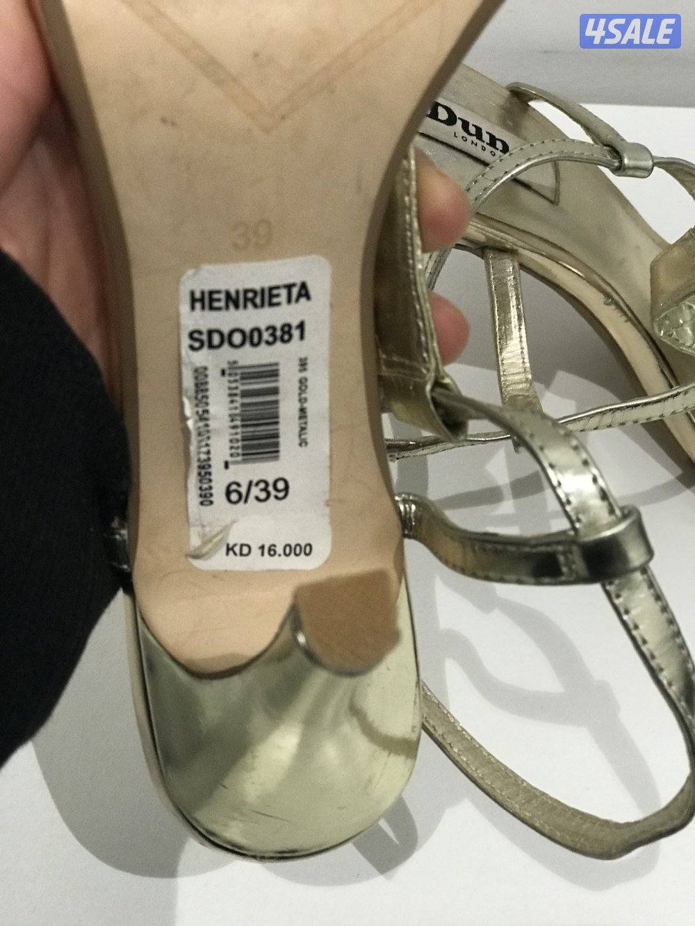 أحذية وكعوب ب الوان  متنوعة استعمال خفيف جداً4