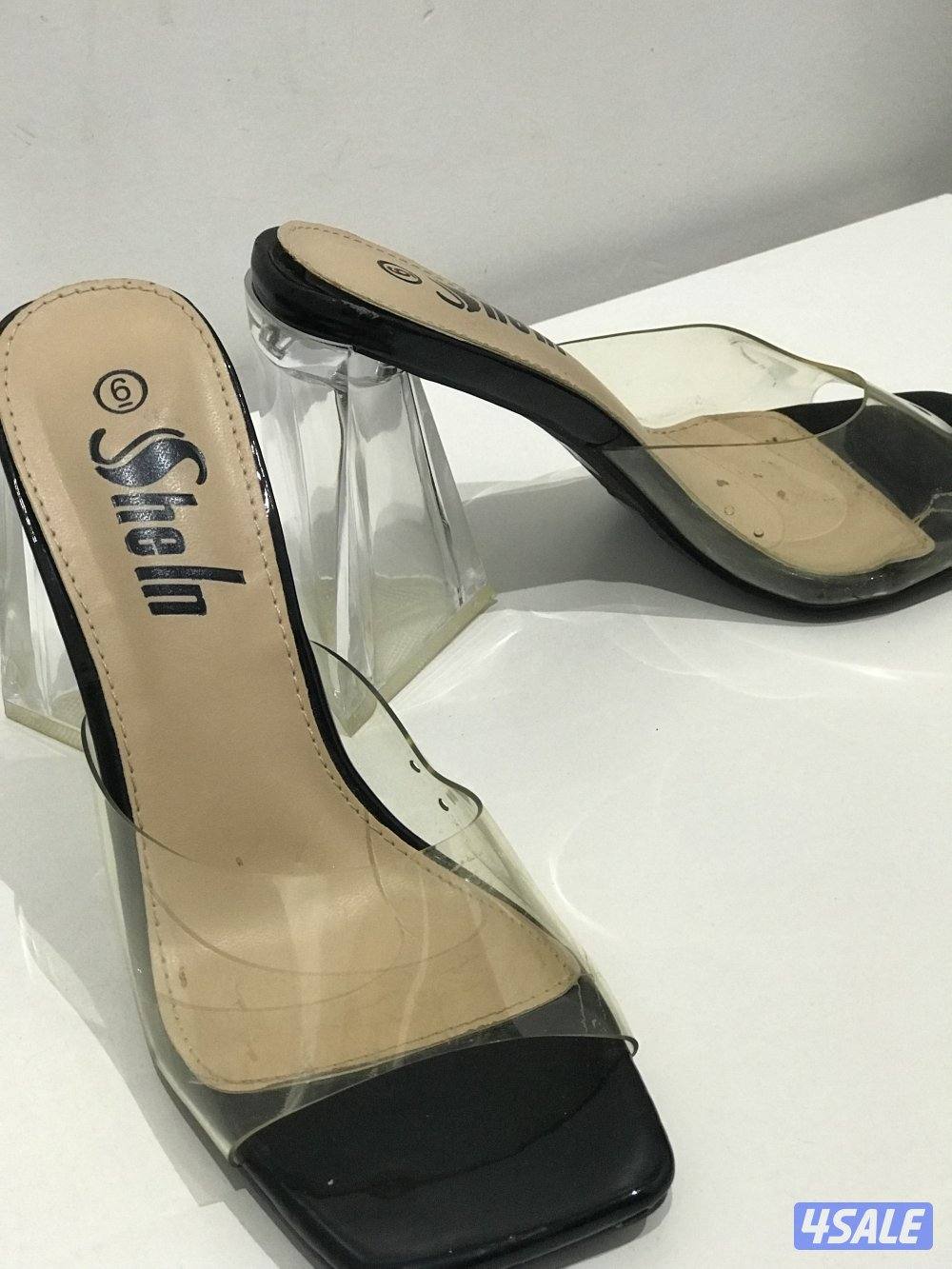 أحذية وكعوب ب الوان  متنوعة استعمال خفيف جداً10