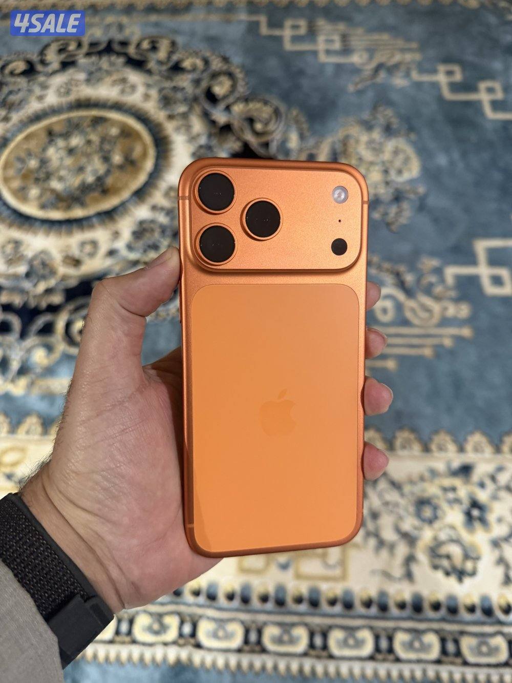 للبيع 17 برو ماكس0