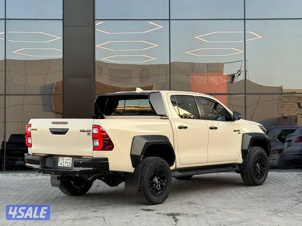 HILUX GR SPORT _2024 صبغ الوكالة3