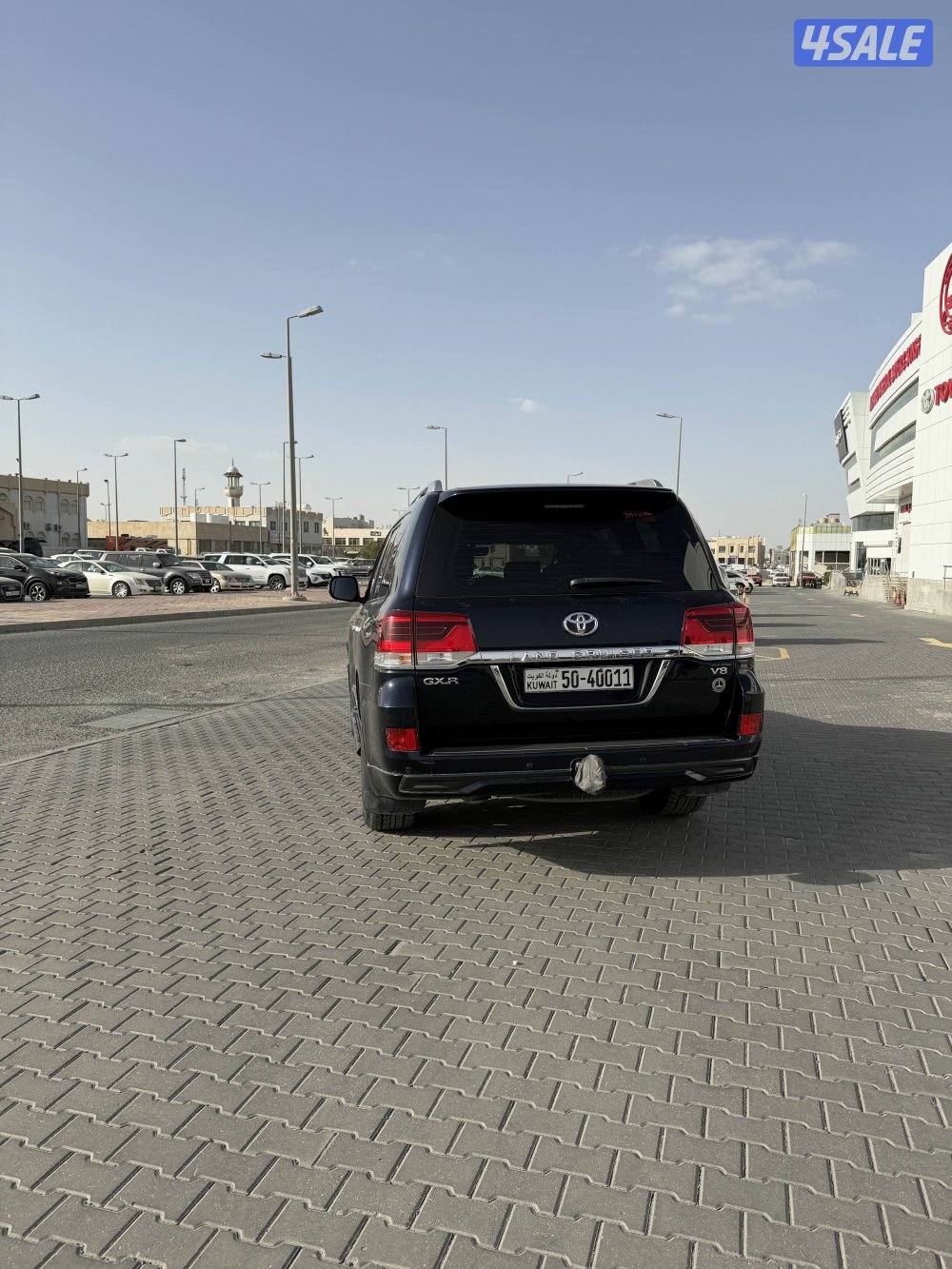 للبيع لاند ٨ سلندر gxr3