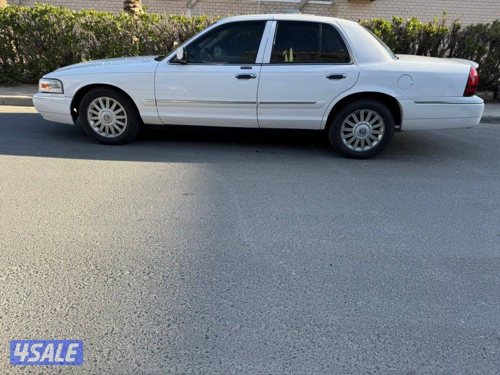 موديل 2008 السيارة ماتحتاج شي4