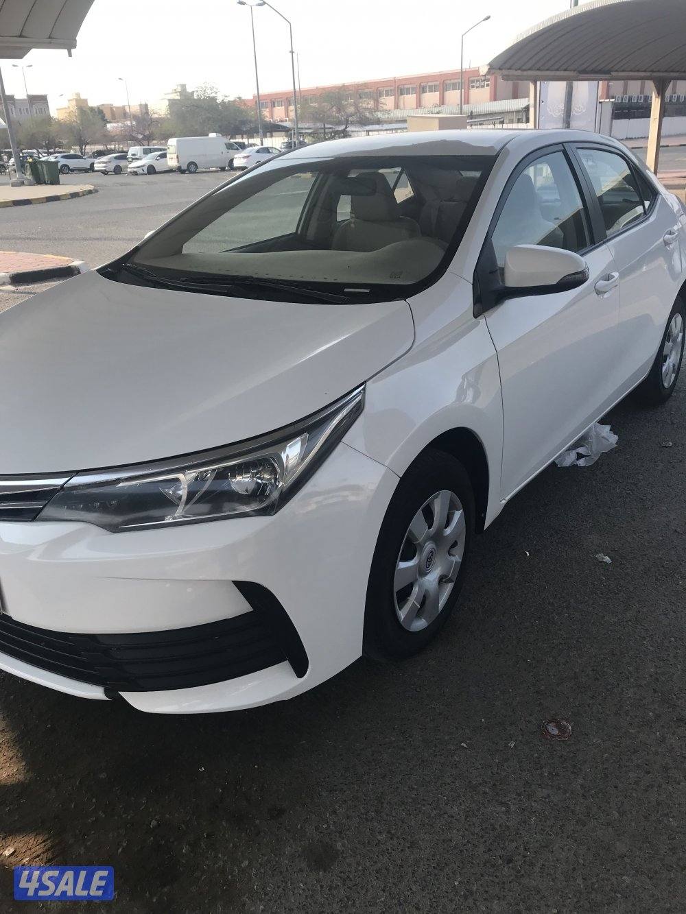 كورلا 2018 ابيض 1600 CC شرط الفحص مكينه جير شاصي 1600 نهائي2