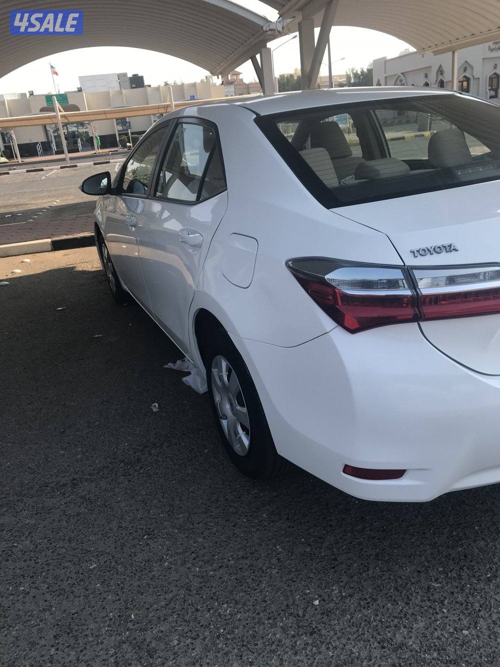 كورلا 2018 ابيض 1600 CC شرط الفحص مكينه جير شاصي 1600 نهائي9