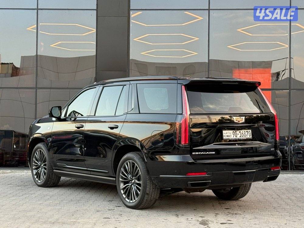 ESCALADE PREMIUM SPORT 600 _2025 صبغ الوكالة3