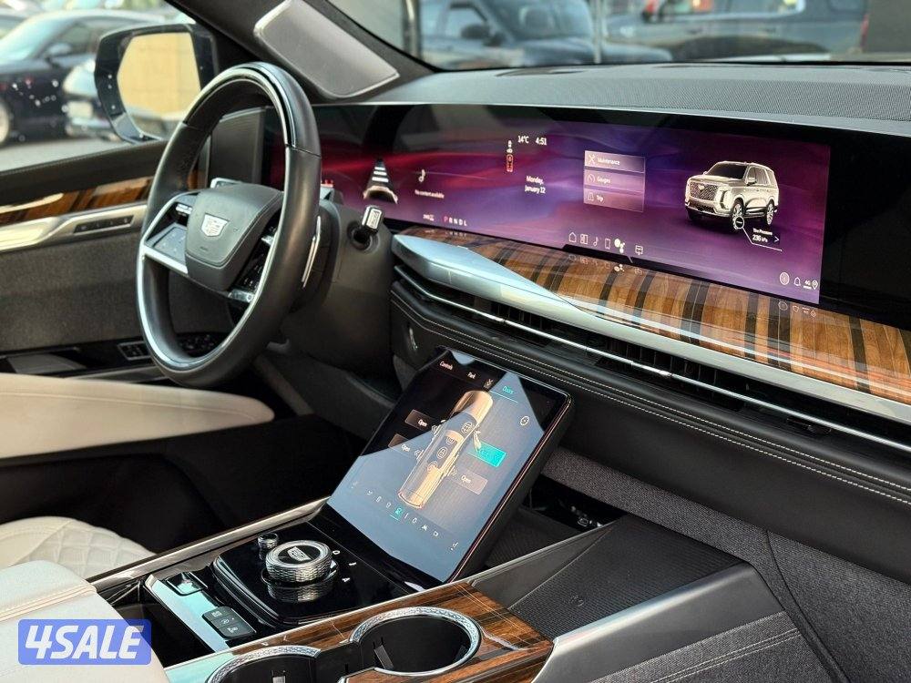 ESCALADE PREMIUM SPORT 600 _2025 صبغ الوكالة6