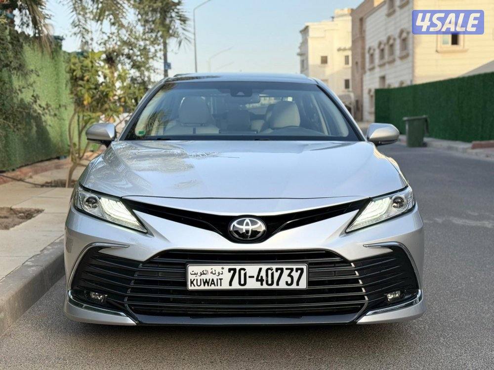 كامري بحالة ممتازه 20230