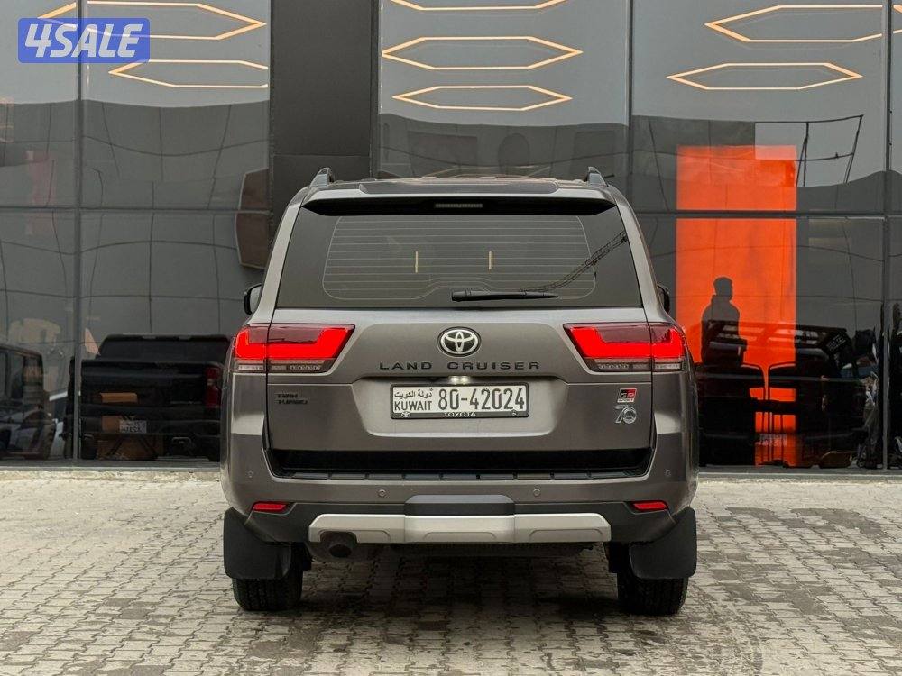 LAND CRUISER GR SPROT _2024 عداد 27 الف فقط5