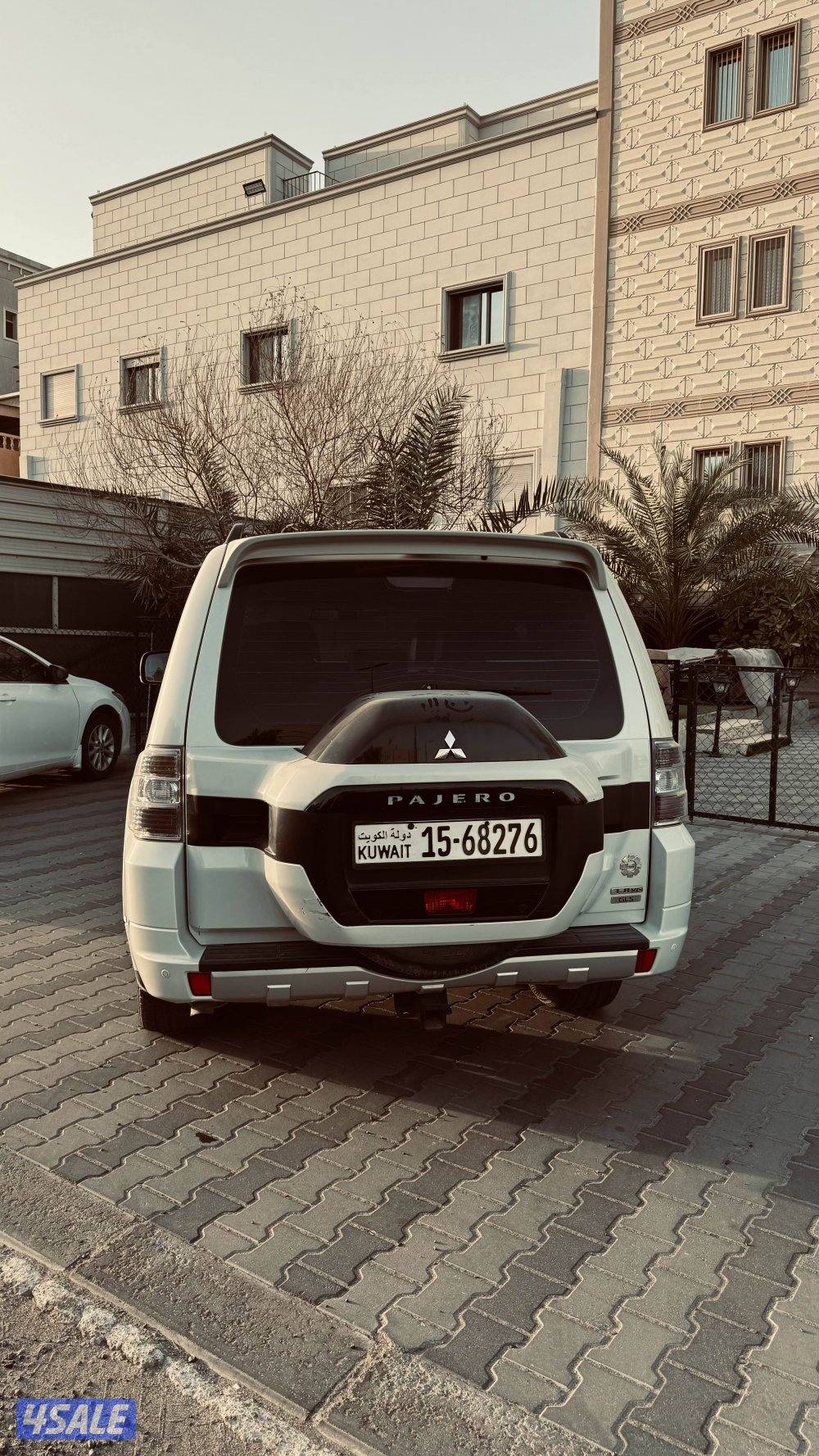 للبيع باجيرو 20196