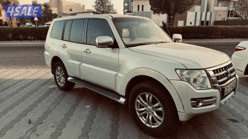 للبيع باجيرو 20198