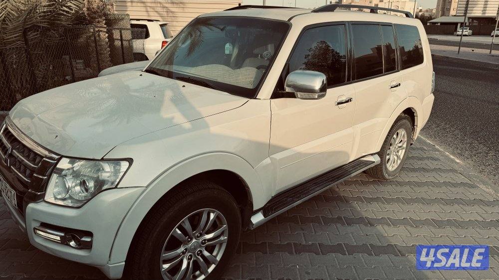 للبيع باجيرو 20199