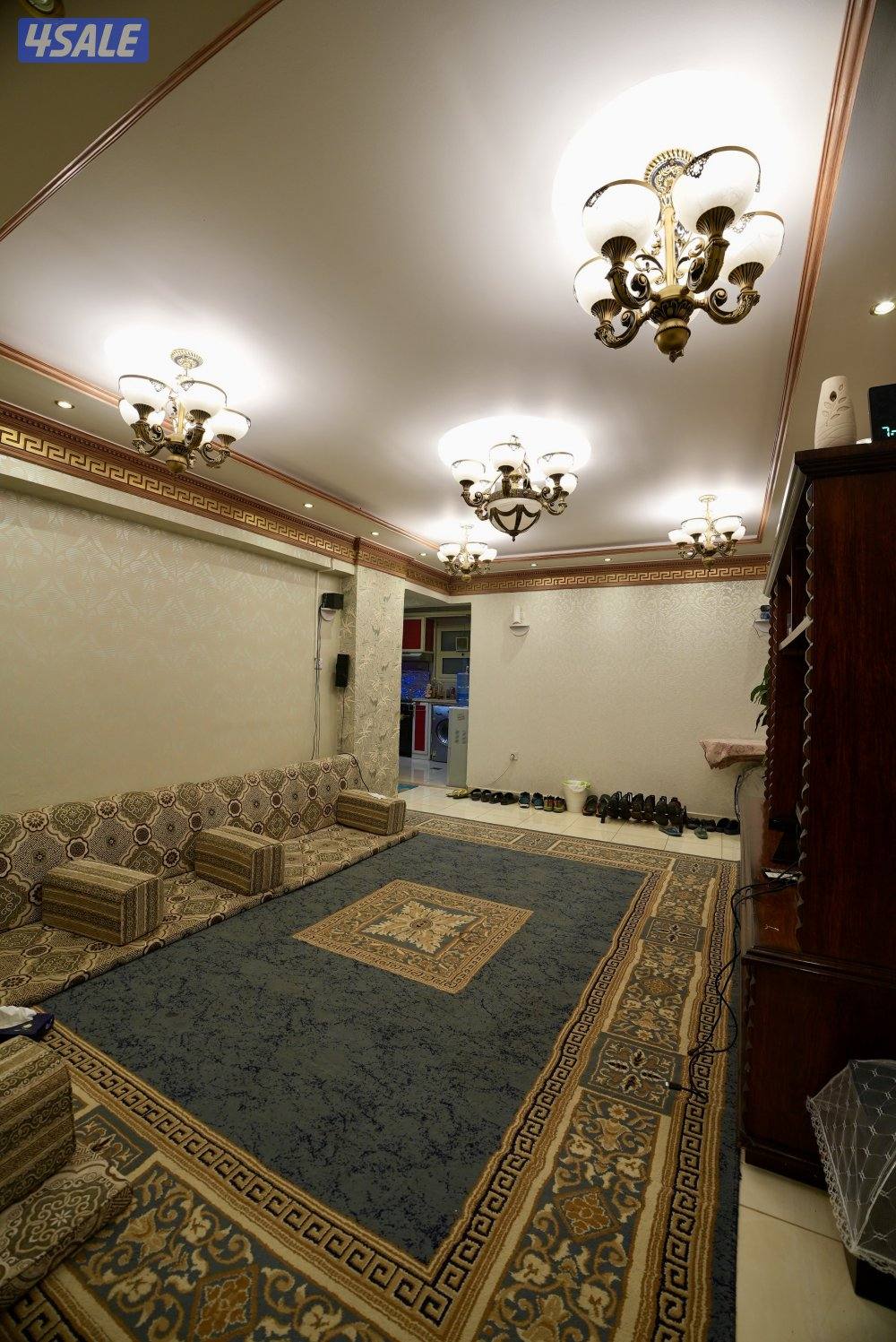 للبيع فيلا داخل عمارة5