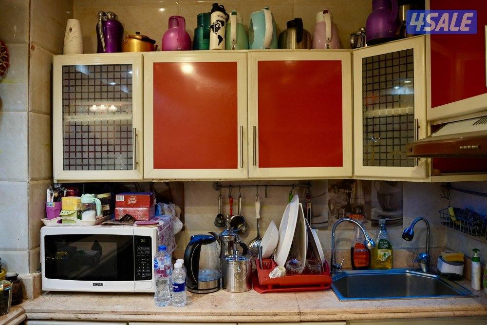 للبيع فيلا داخل عمارة14