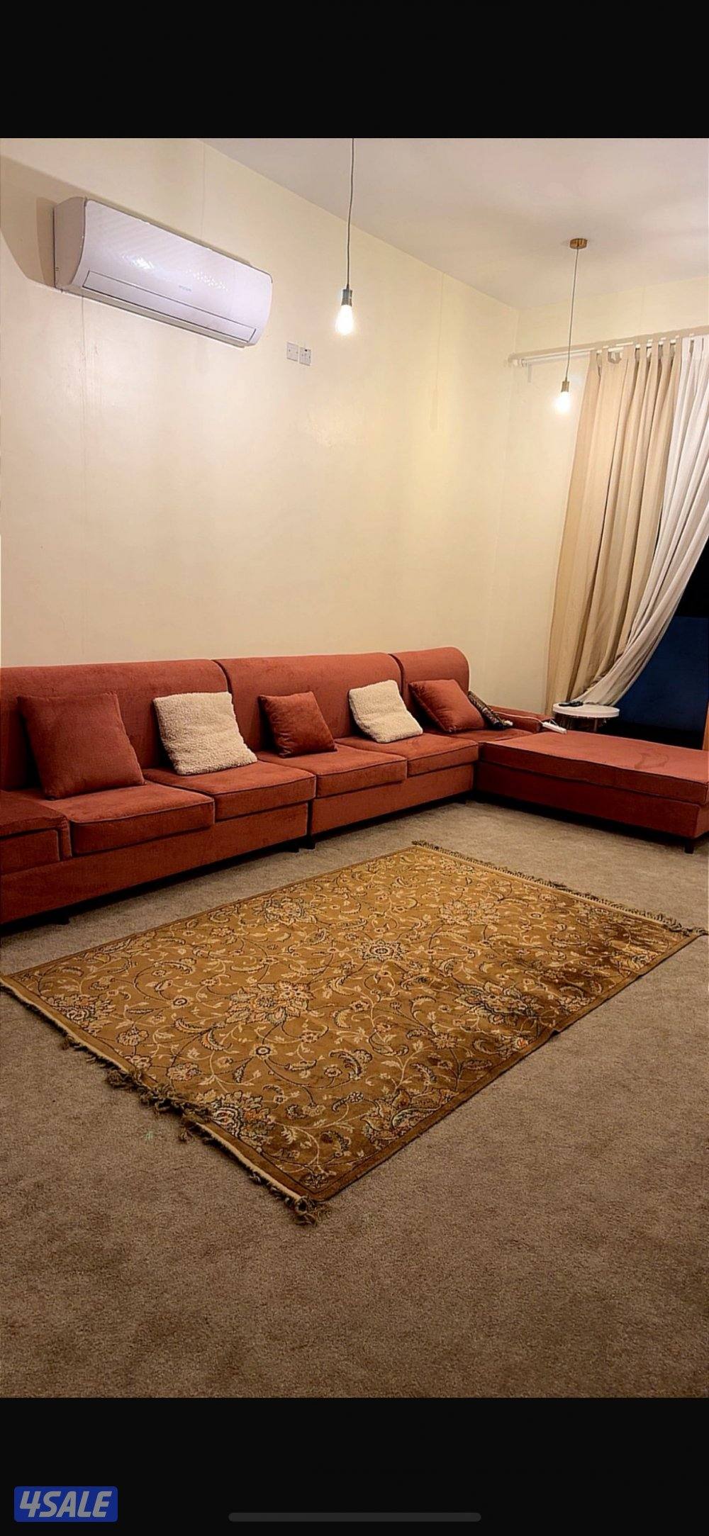 كنب جلوس شبه جديد0