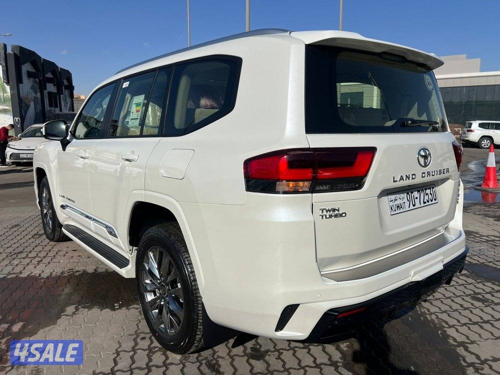 لاند كروزر GXR V6 توين تيربو ايرواس🔥3