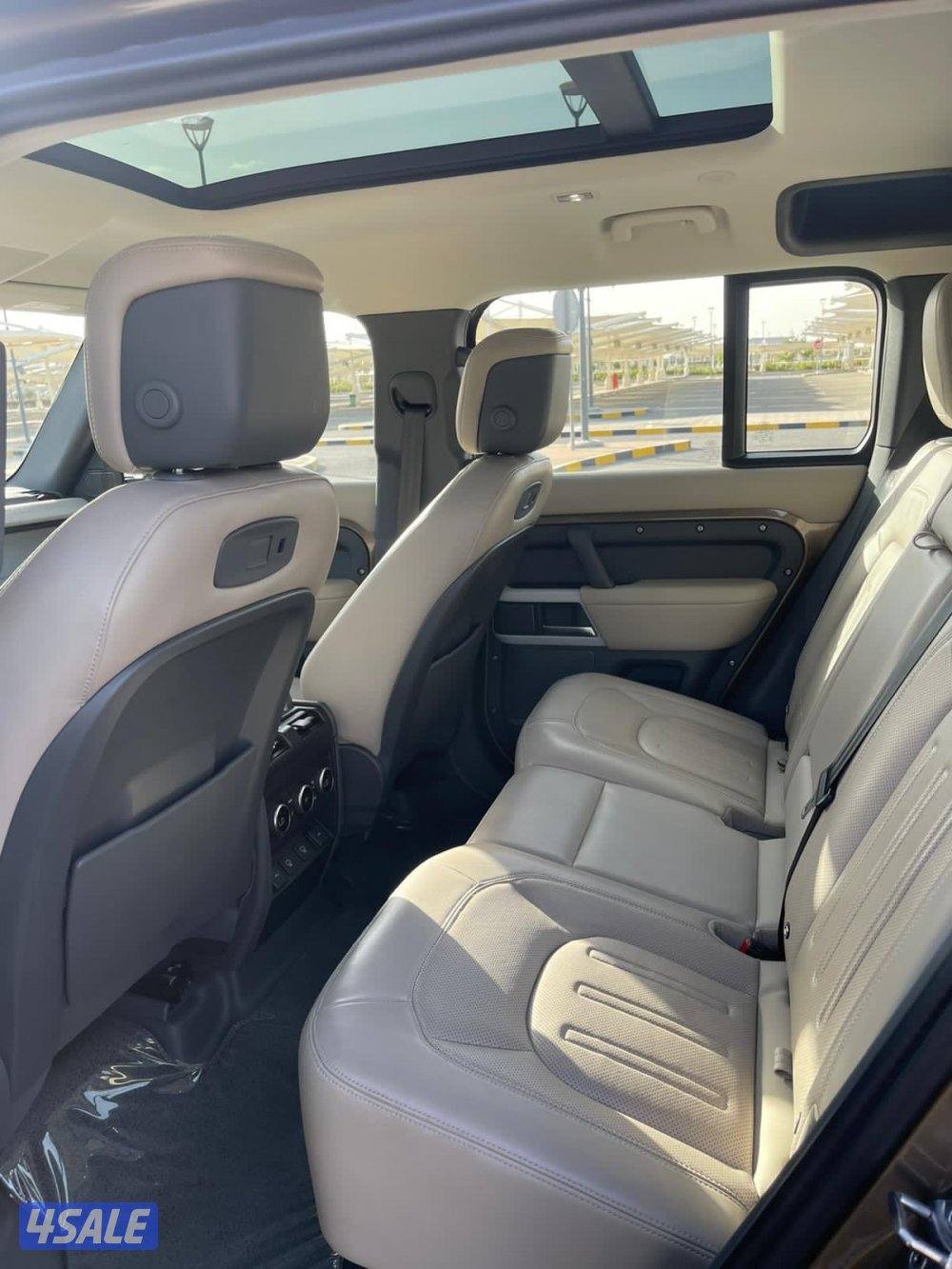 ديفندر HSE P400 موديل 2022 ماشي 83 الف 6 سلندر صبغ الوكالة8