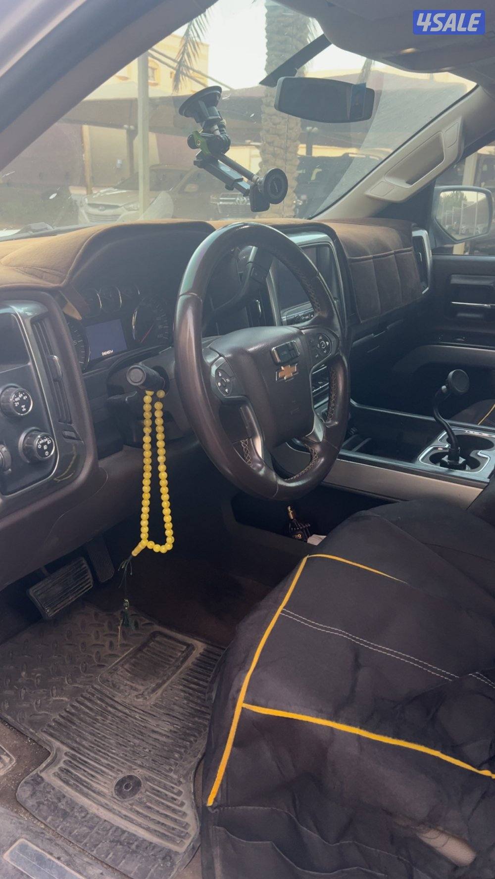 للبيع وانيت سلفرادو Z71 موديل 2014 دبل قير قطر والفحص موجود بالصور1