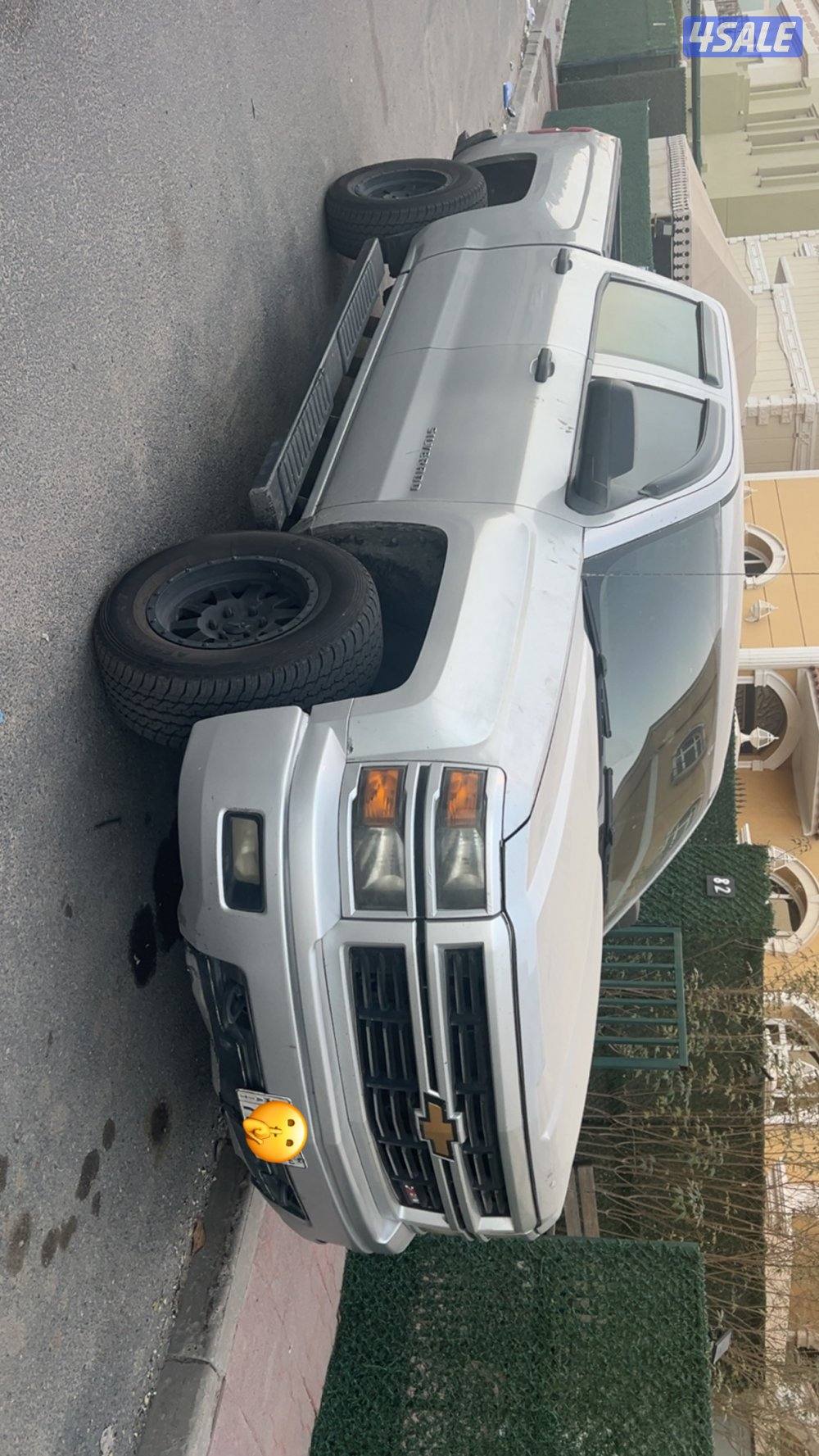 للبيع وانيت سلفرادو Z71 موديل 2014 دبل قير قطر والفحص موجود بالصور2