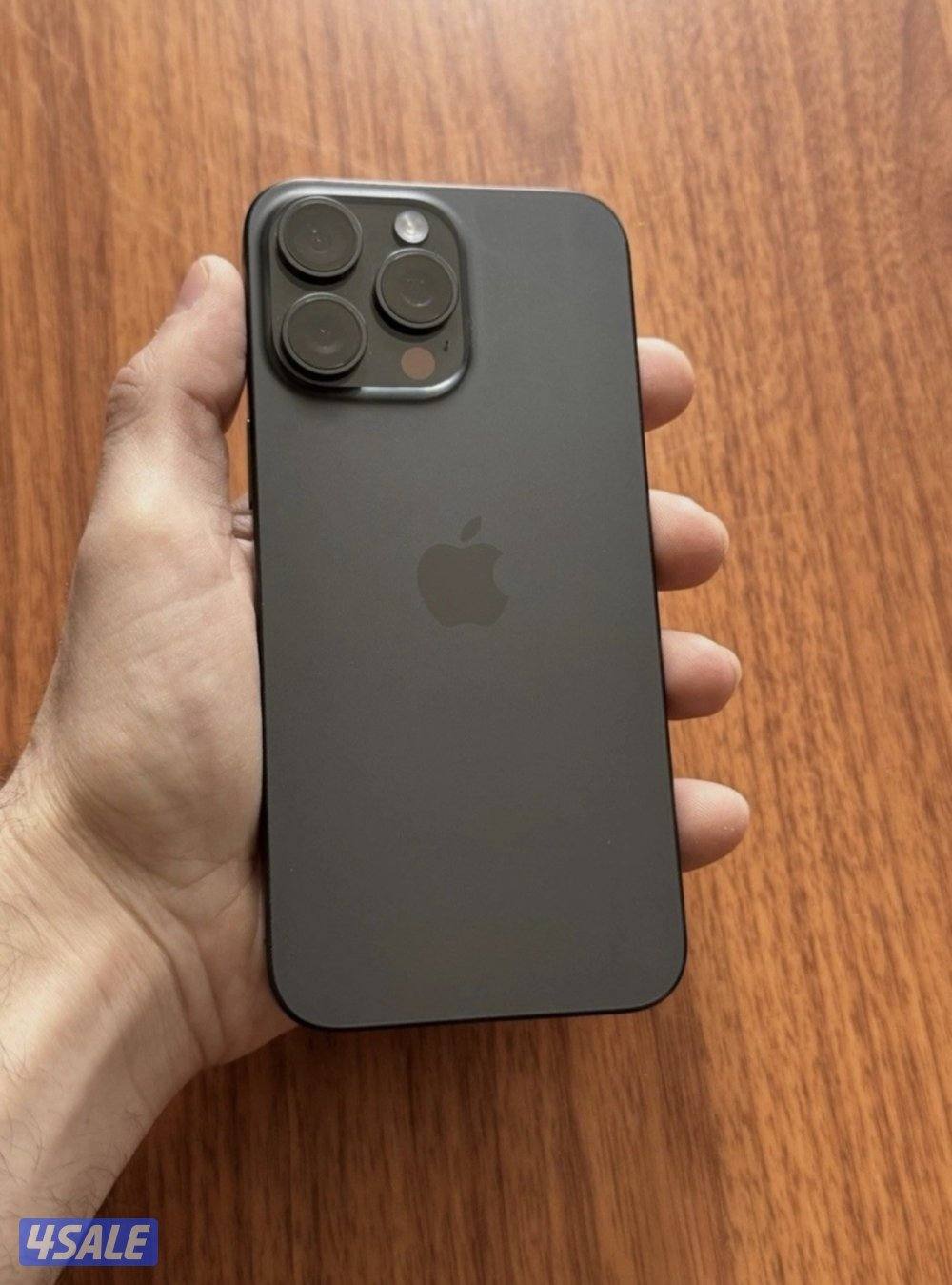 ايفون 14 برو ماكس0