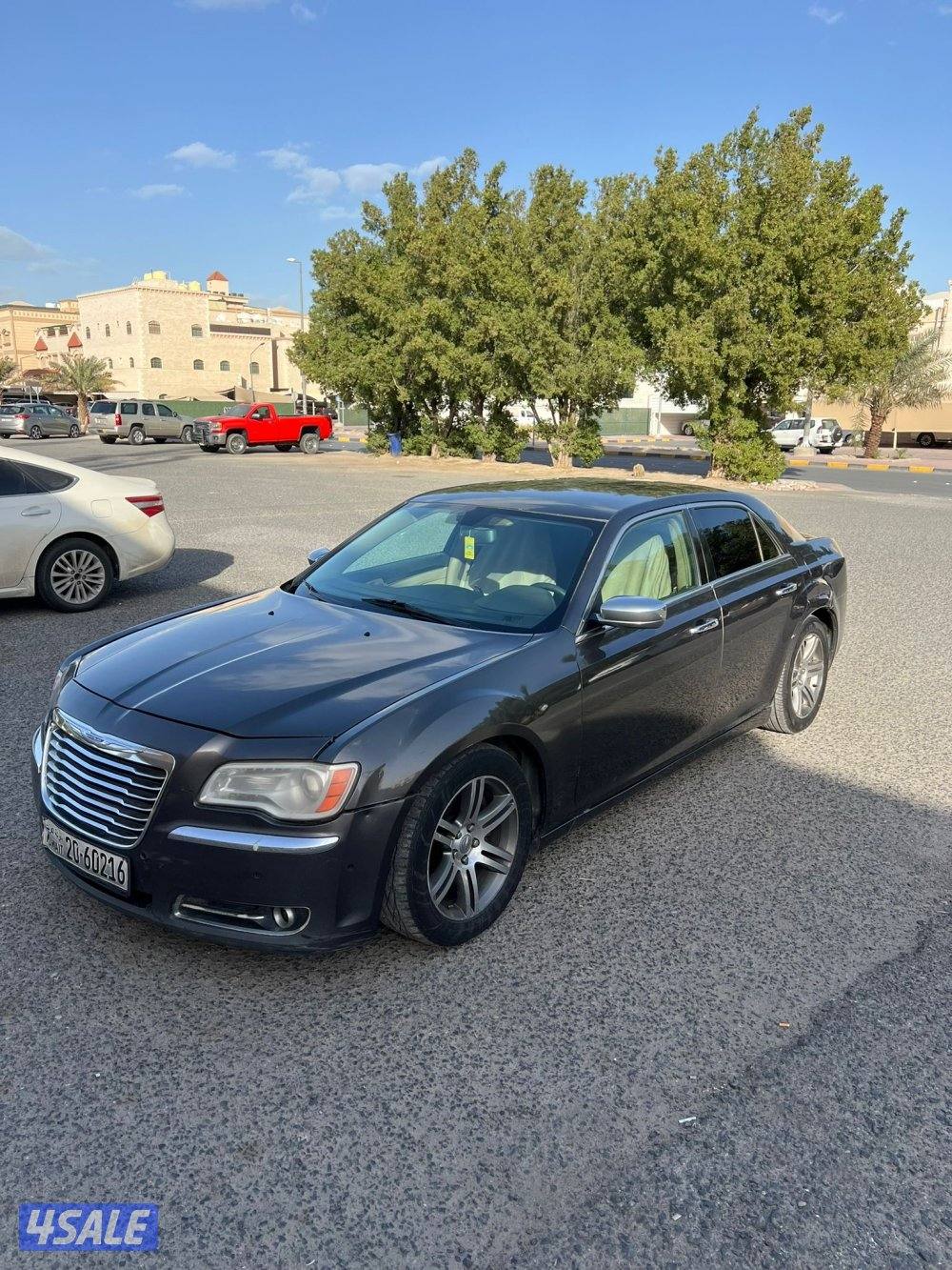 كليزر ٢٠١٣ ماشي 190 منظور كل شي شغال شاصي جيد في قطعتين2