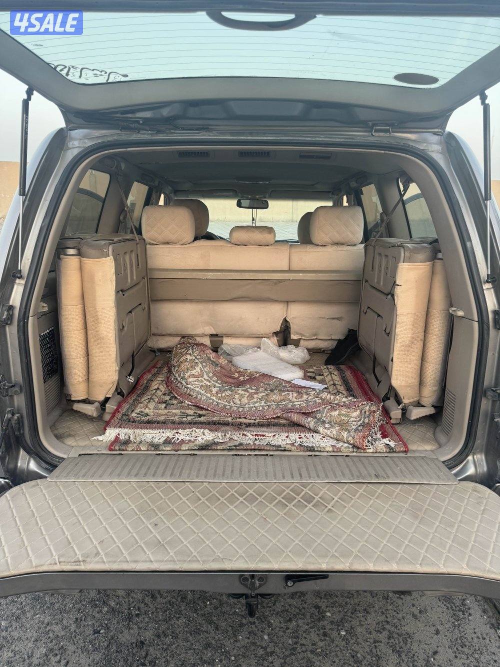 للبيع لاند كروز موديل ٢٠٠٢ كامل المواصفات ٦ سلندر فتحه ثلاجه في الدرج1