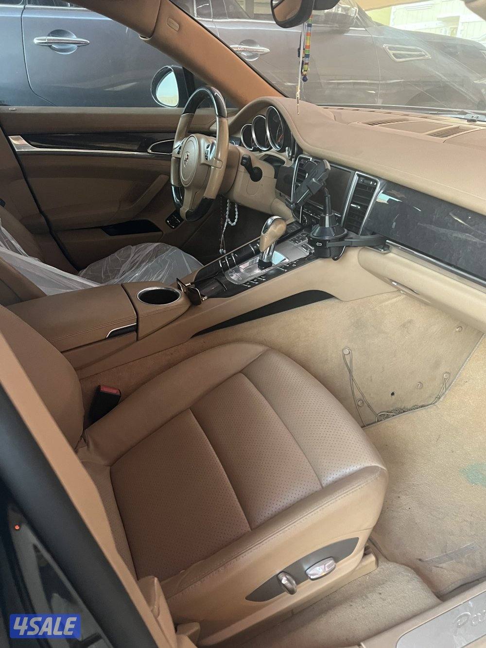 للبيع علي المنظور بورش بانميرا 2011 تحتاج تصفيه1