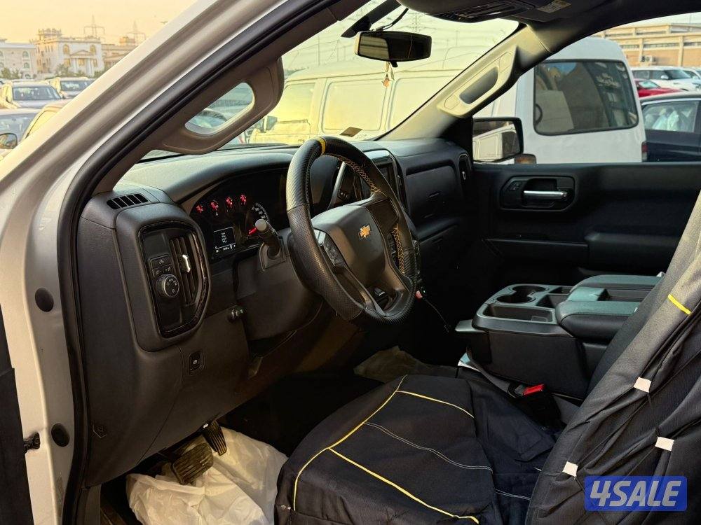 للبيع سلفرادو 2021 عداد 1173