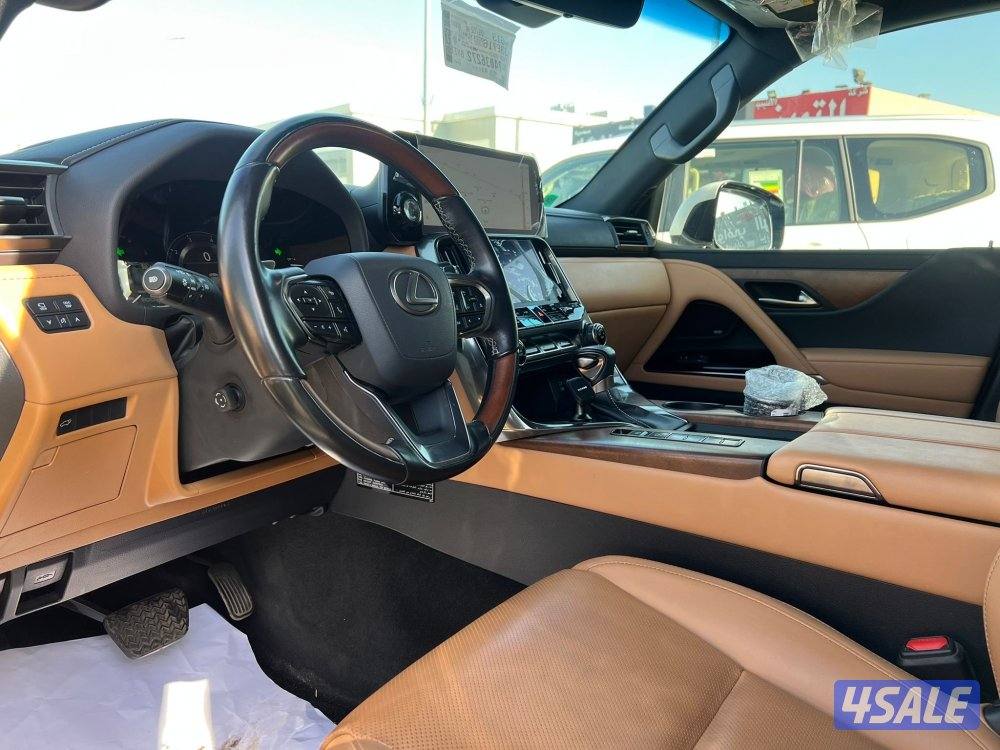 لكزس LX 600 الدرجة الاولى4