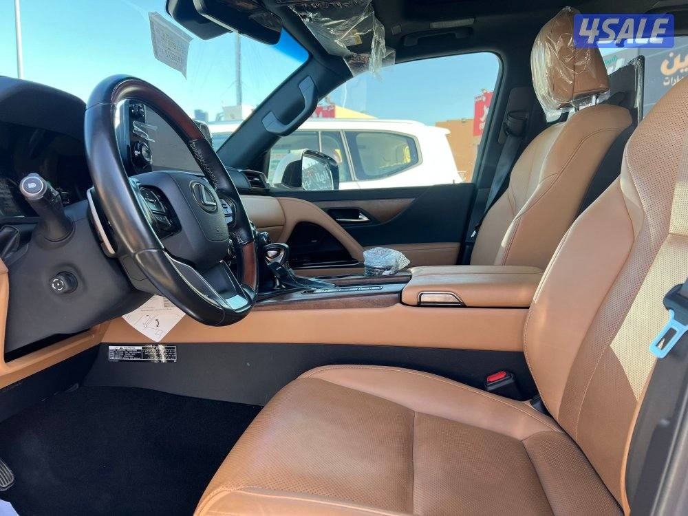 لكزس LX 600 الدرجة الاولى5